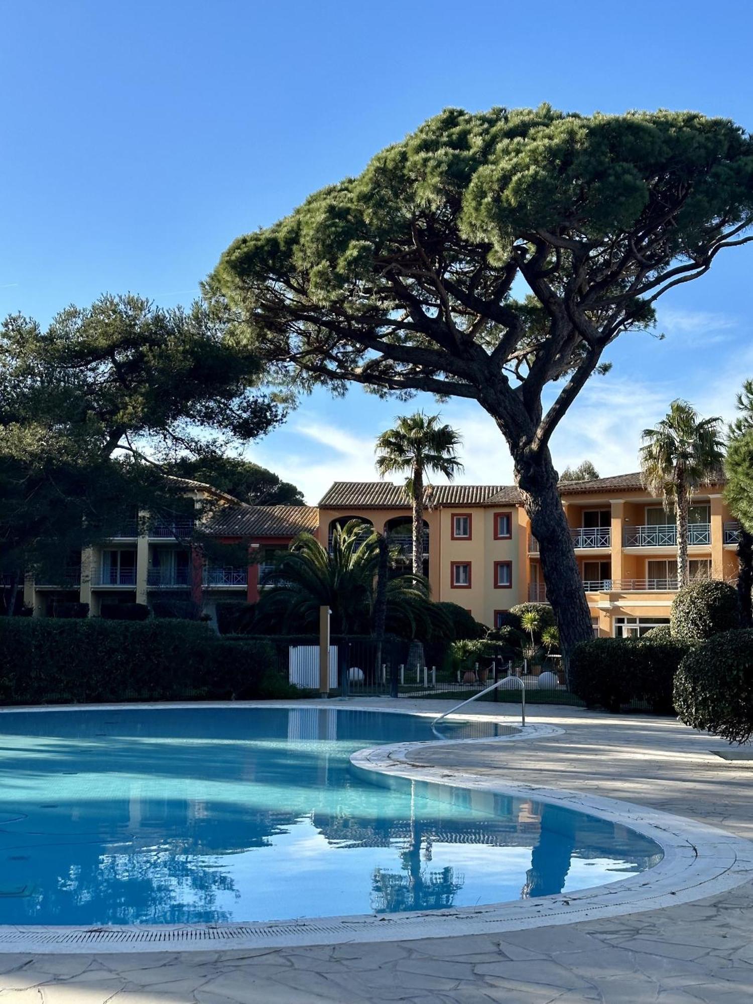 Bergerie plage Hyères Buitenkant foto